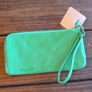 Buxton RFID Pantent Leather Vibrant Green Clutch Wallet
